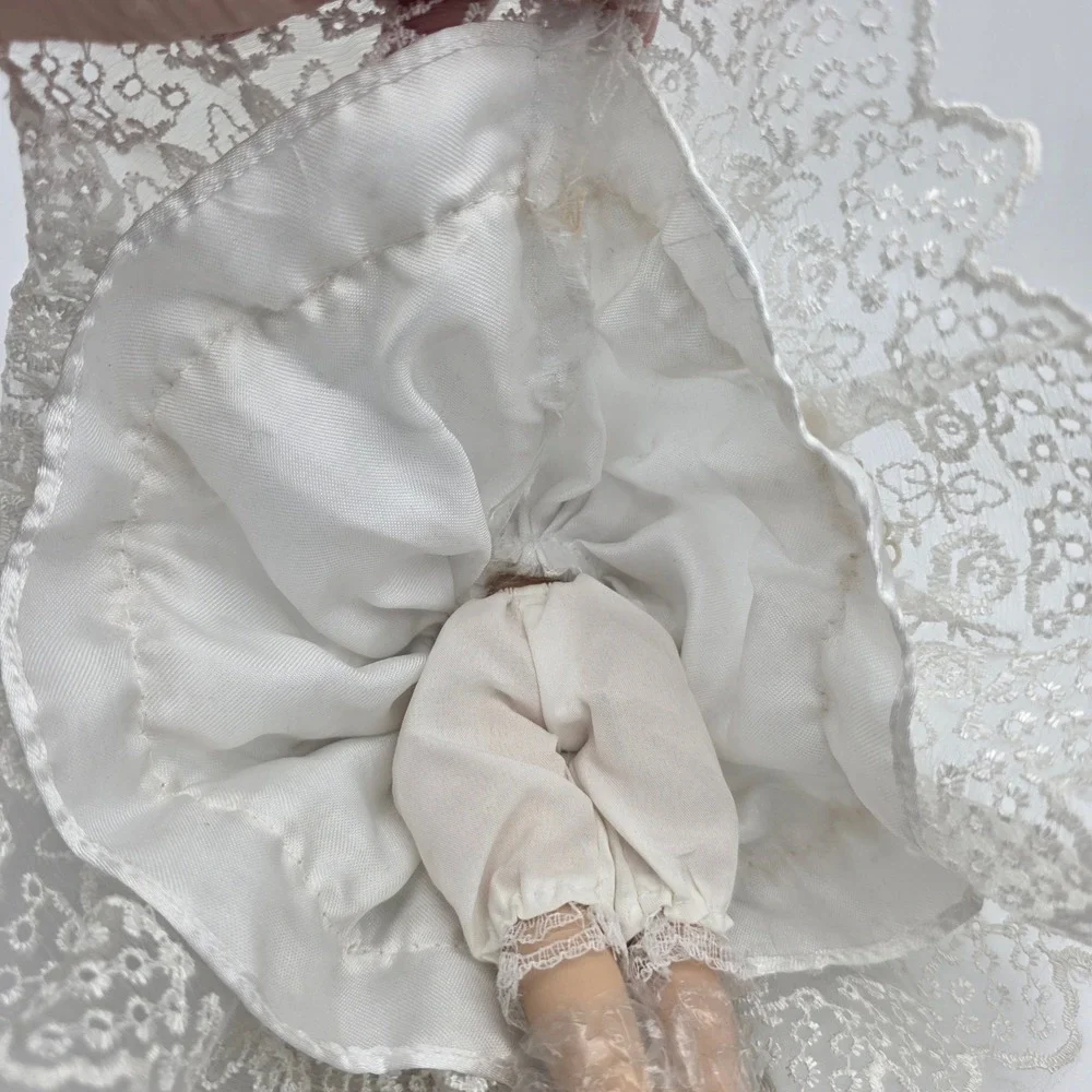 Porcelain Bride Doll 12 in‎ White Satin Lace Dress Vintage Collectible Wedding